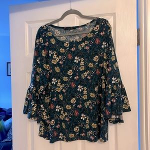 Flowered tunic top
